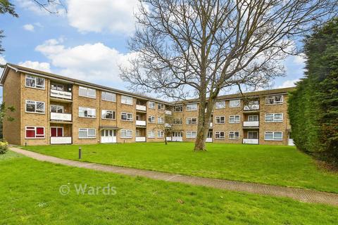 2 bedroom apartment for sale, Stuart Court, Canterbury CT1