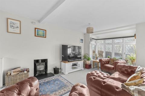 4 bedroom detached house for sale, Copners Drive, Holmer Green HP15