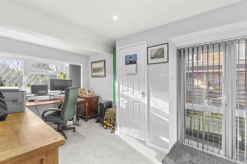 4 bedroom detached house for sale, Copners Drive, Holmer Green HP15