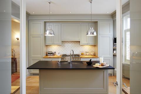 undefined, Highlever Road, London W10