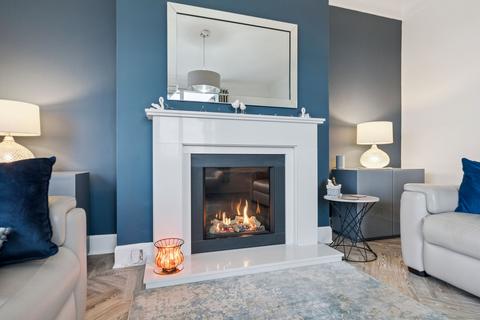 undefined, 6 Kidston Drive, Helensburgh, G84 8QA