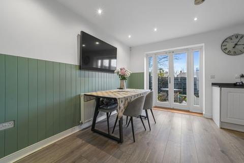 4 bedroom end of terrace house for sale, Marlborough Road, Chelmsford CM2