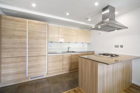 2 bedroom apartment to rent, Chi Building, Crowder Street E1