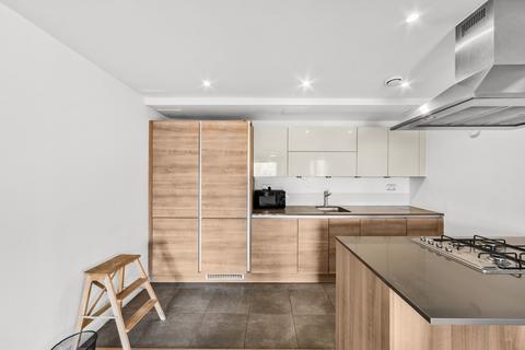 2 bedroom apartment to rent, Chi Building, Crowder Street E1
