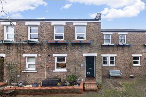 2 bedroom terraced house for sale, Chichester Mews, West Norwood, London, SE27