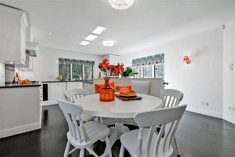 5 bedroom detached house for sale, Grove Road, Beaconsfield, Buckinghamshire, HP9