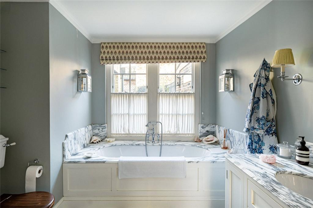 Principal Ensuite