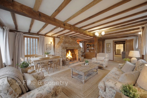 4 bedroom detached house for sale, Staplehurst Road, Marden TN12