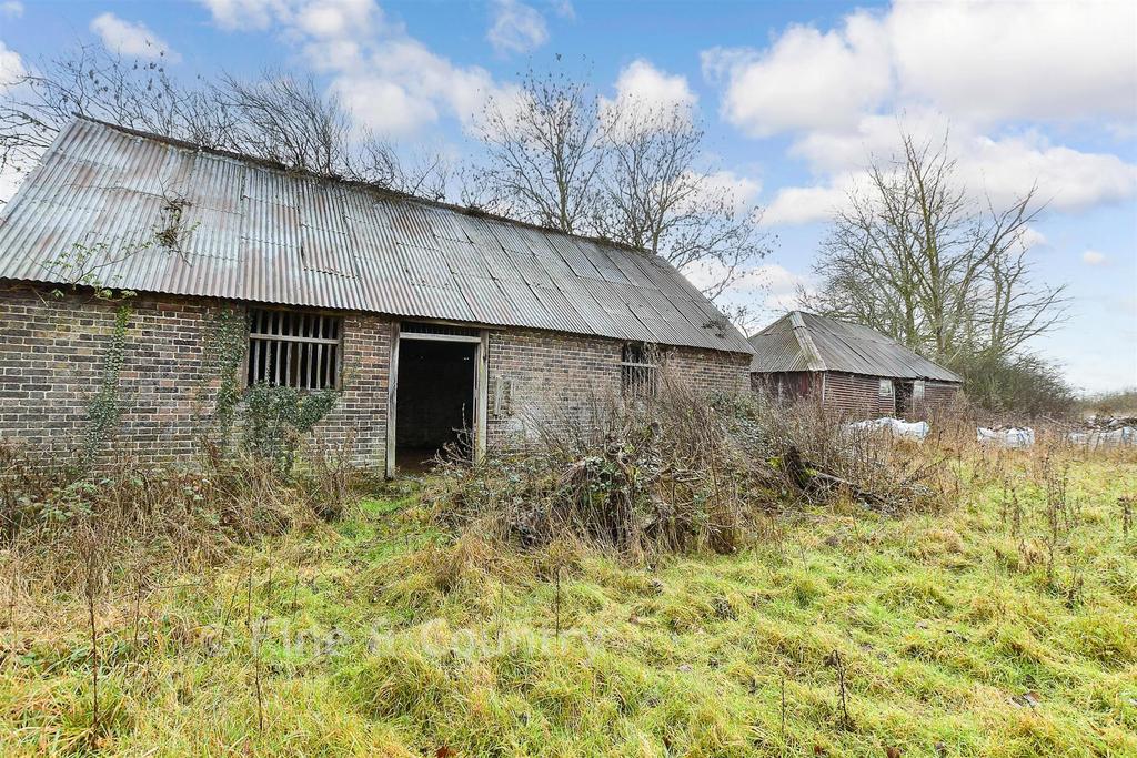 Workshop/Outbuildings