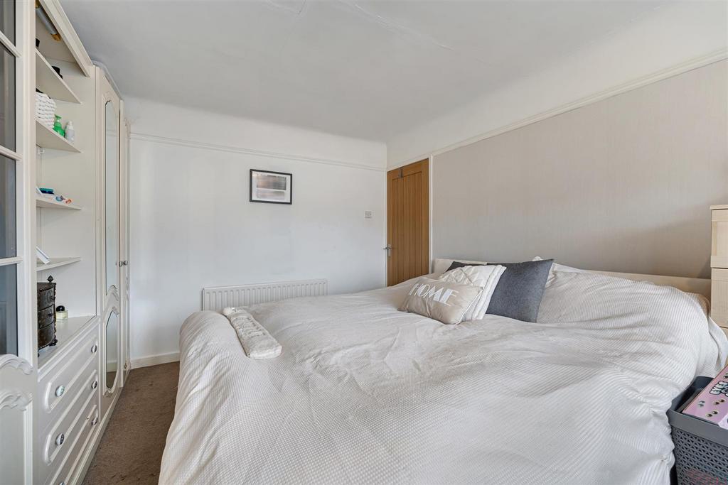 14 EGLINTON AVENUE-4.jpg