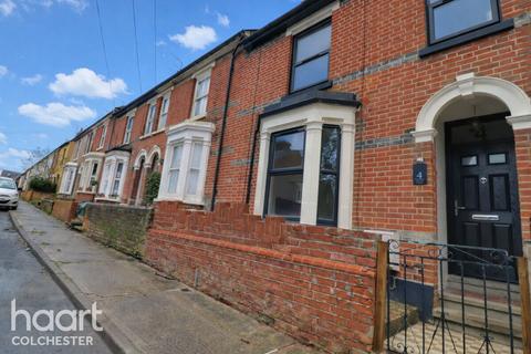 3 bedroom terraced house to rent, Lucas Road, COLCHESTER