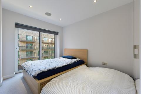 2 bedroom apartment to rent, Castleton House, Aerodrome Road, London, NW9