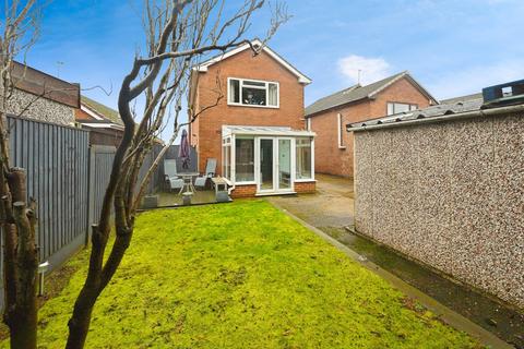 3 bedroom detached house for sale, Manning View, Derbyshire DE7