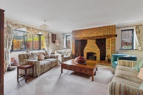 5 bedroom detached house for sale, Holly Hill Lane, Sarisbury Green, Southampton, Hampshire SO31