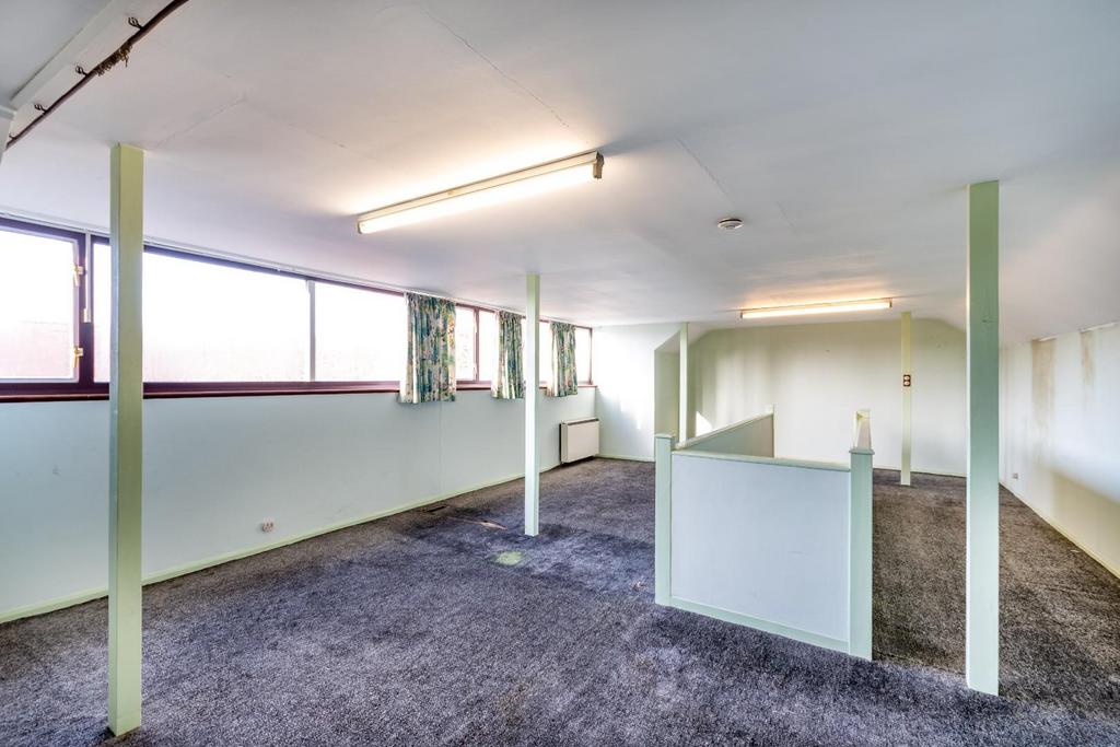 DSC 8859-Edit.JPG