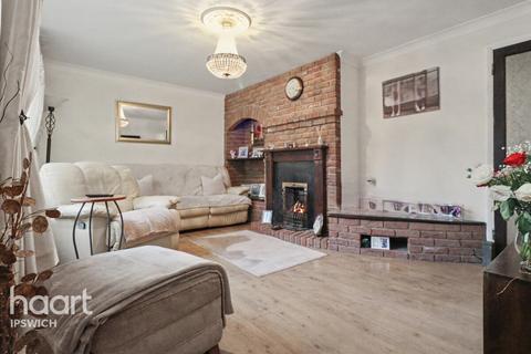 2 bedroom semi-detached house for sale, Sandpiper Road, Ipswich