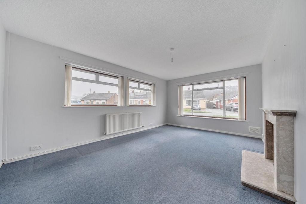 Living Room.jpg