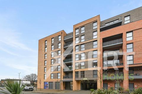 3 bedroom apartment for sale, Chailey Place, Hayes UB3
