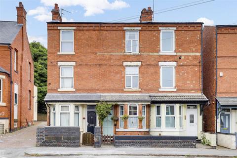 Highbury Road, Nottingham NG6