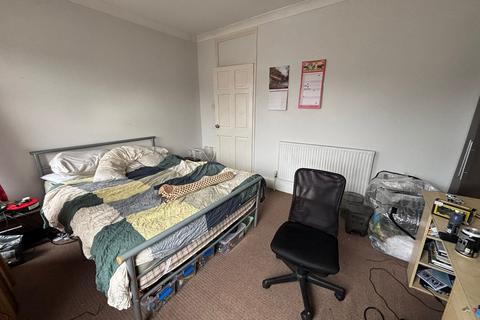 undefined, Cottrell Road, Cardiff CF24