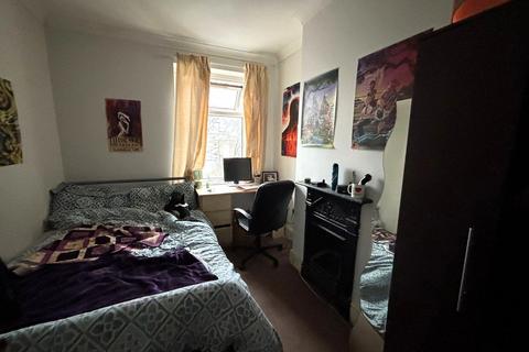 undefined, Cottrell Road, Cardiff CF24