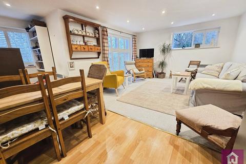 undefined, Gawer Park, Chester, Cheshire, CH1