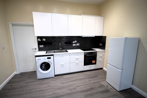 undefined, Flat 3, 14 Myddleton Street, CA1 2AA