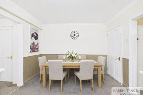 3 bedroom end of terrace house for sale, Tremayne Road, St. Austell PL25