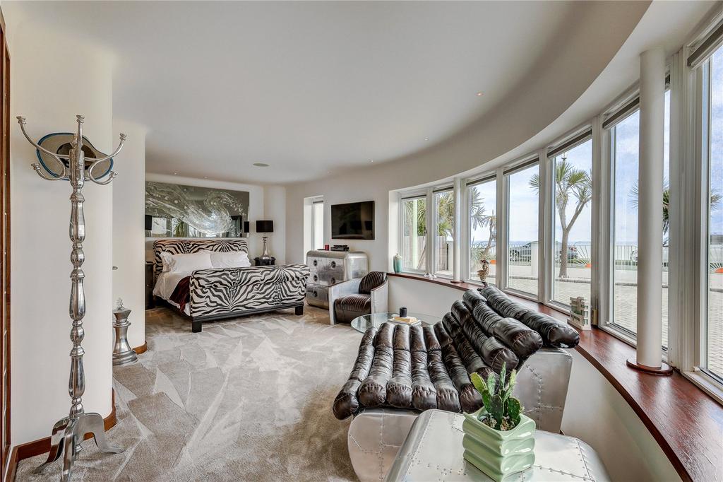 Guest Bedroom Suite
