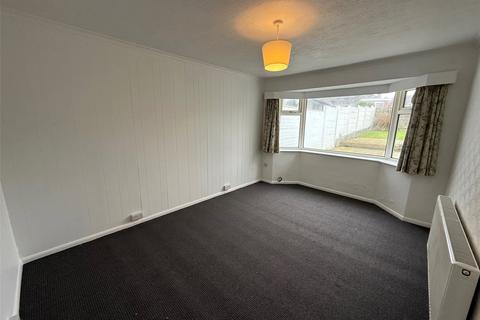 2 bedroom bungalow to rent, Fairway, Northampton, Northamptonshire, NN2