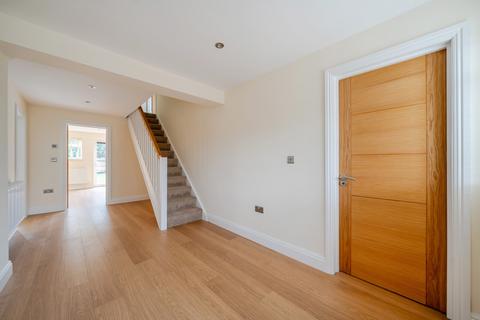 4 bedroom detached house for sale, Beacon Hill, Woking, Surrey, GU21