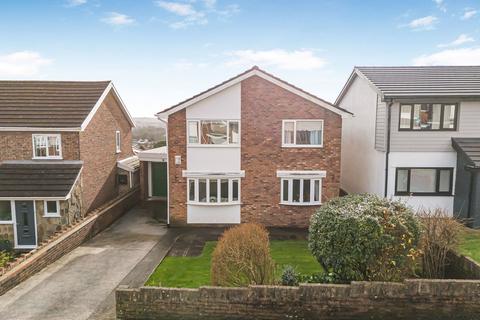 undefined, Hillside, Bridgend CF31