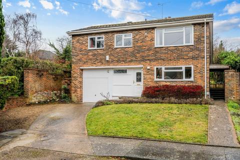 4 bedroom detached house for sale, Rose Bushes, Epsom