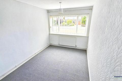 undefined, Field Lane, Beeston, Nottingham, NG9 5FF