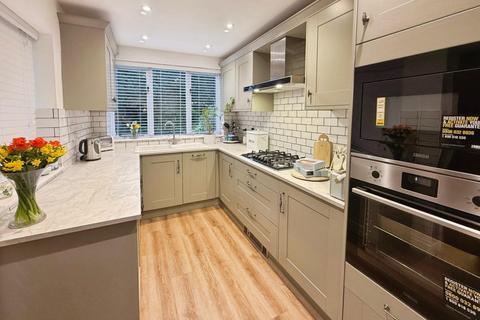 undefined, Earle Road, Bramhall