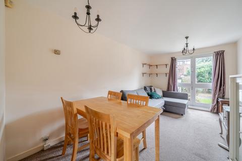 2 bedroom apartment for sale, Mayfield Road, London