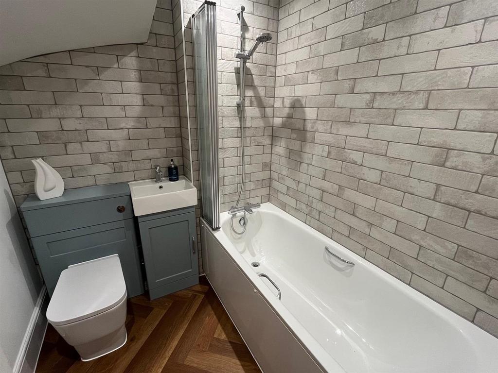 Bathroom Ground.jpg