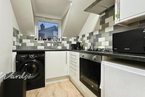 2 bedroom apartment to rent, Hastings Road Maidstone ME15