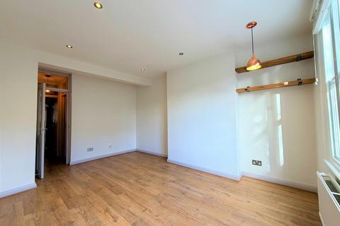 undefined, Mount Ash Road, Forest Hill, London, SE23