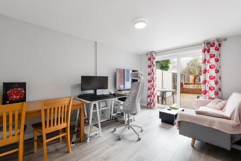 undefined, Charlbury Mews, Royal Leamington Spa