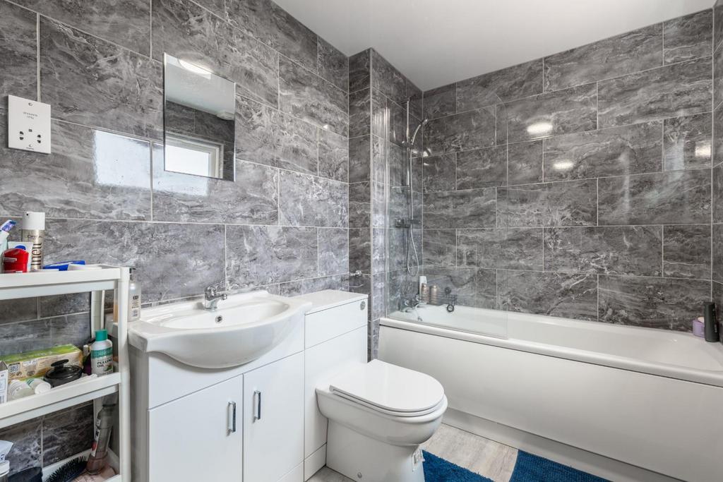 Bathroom-1.jpg