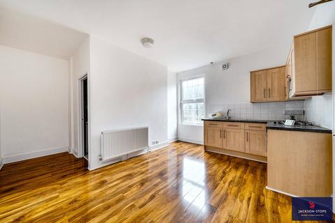 undefined, Abington Grove, Abington, Northampton, Northamptonshire, NN1