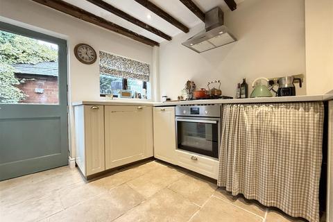 undefined, Gumley Square, Enderby LE19