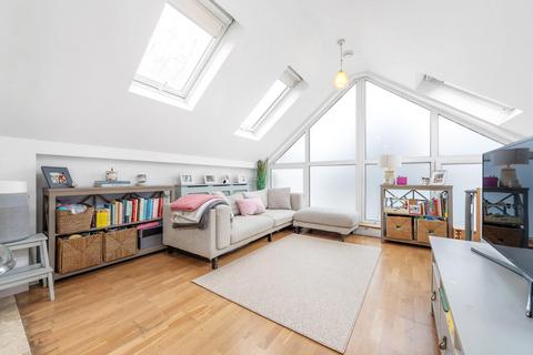 2 bedroom maisonette for sale, Prescott Place, SW4