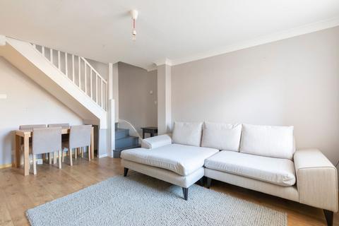 2 bedroom terraced house for sale, 31 Millbrook Gardens, Cheltenham