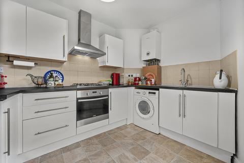 1 bedroom flat for sale, Copleston Road,  London, SE15