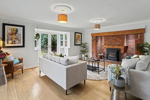 4 bedroom detached house for sale, 80 South Road, Clifton Upon Dunsmore, Rugby, CV23 0BZ