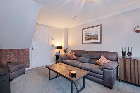 undefined, Valleyfield Crescent, Hamilton