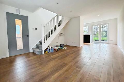 2 bedroom semi-detached house to rent, Pinewood Close, Hertfordshire WD6