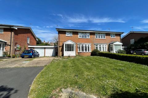 undefined, Long Acre Close, Eastbourne, East Sussex, BN21